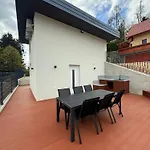 Pj Resort - Pool & Mountain View *