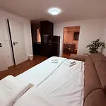 Pjagodic - Pool & View *