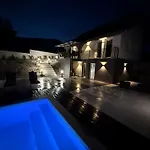 Resort Pj Resort - Pool & Mountain View Cerklje na Gorenjskem