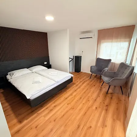 Курортный комплекс Pj - Pool & Mountain View Церклье-на-Гореньскем