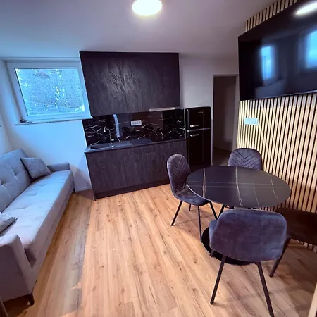 Pjagodic - Pool & View * Cerklje na Gorenjskem