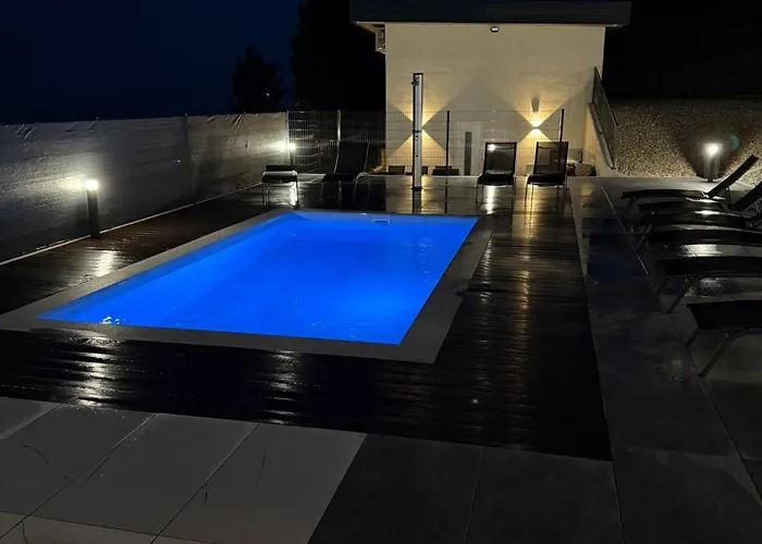 Курортный комплекс Pjagodic - Pool & View *