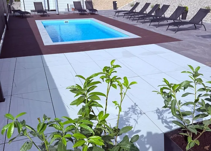 Pjagodic - Pool & View * Церклье-на-Гореньскем