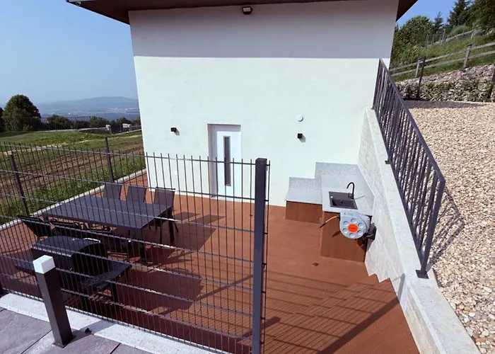 Resort Pjagodic - Pool & View