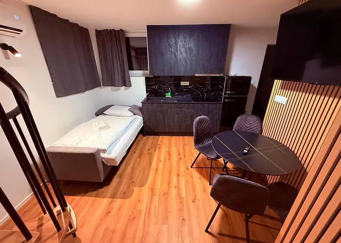 Pjagodic - Pool & View *